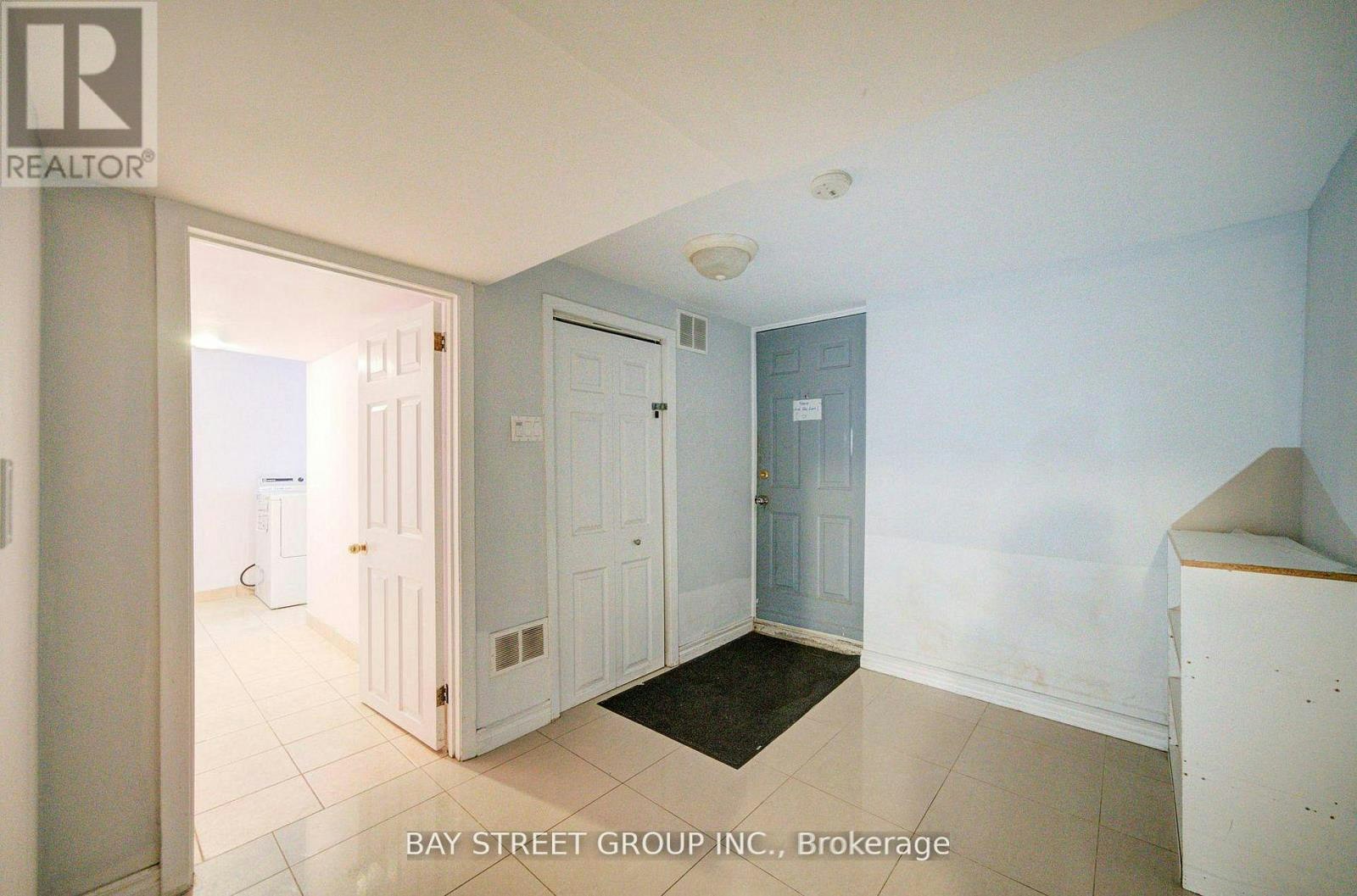 BSMT-5 Lockdare Street, Toronto, ON, M1S 2Z5 - 25