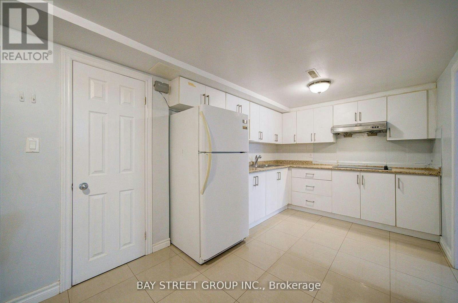 BSMT-5 Lockdare Street, Toronto, ON, M1S 2Z5 - 6