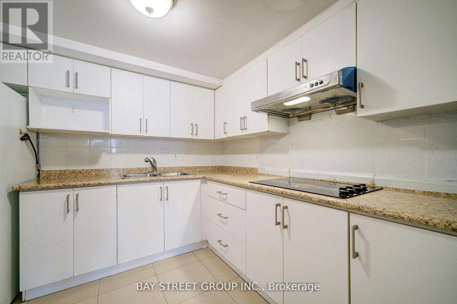 BSMT-5 Lockdare Street, Toronto, ON, M1S 2Z5 - 3