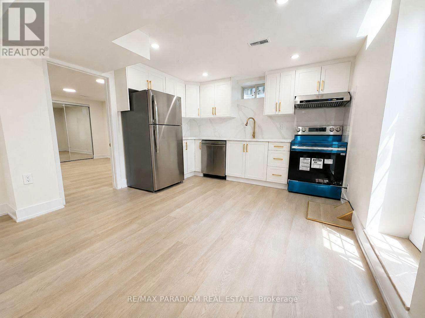BSMT-291 Drummond Drive, Vaughan, ON, L6A 3C2 - 2