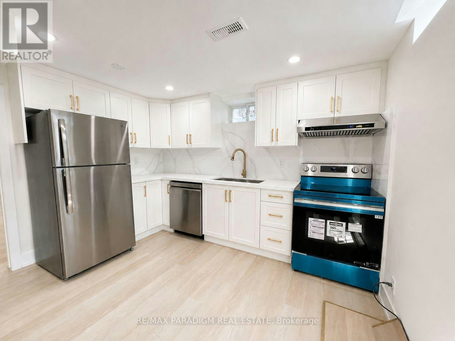 BSMT-291 Drummond Drive, Vaughan, ON, L6A 3C2 - 3