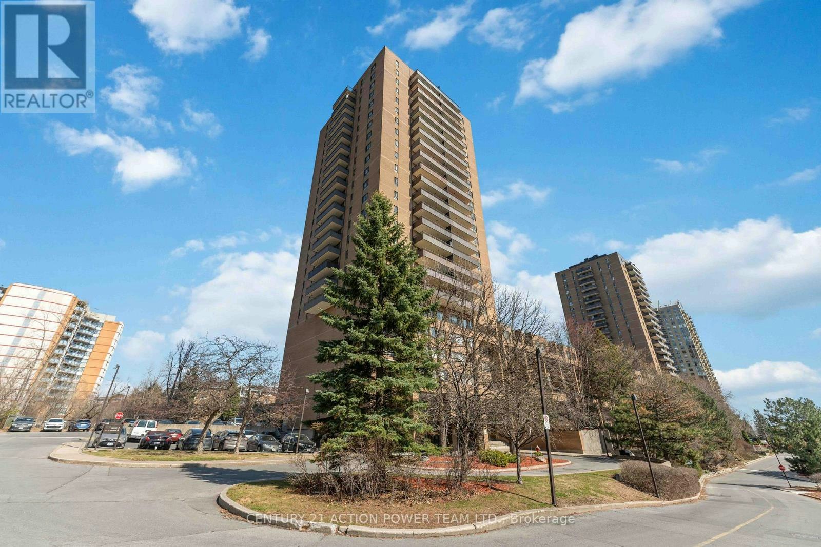 903-505 St Laurent Boulevard, Ottawa, ON, K1K 3X4
