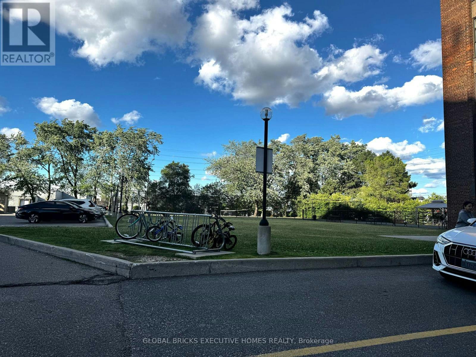 508-3025 Queen Frederica Drive, Mississauga, ON, L4Y 3A1 - 4