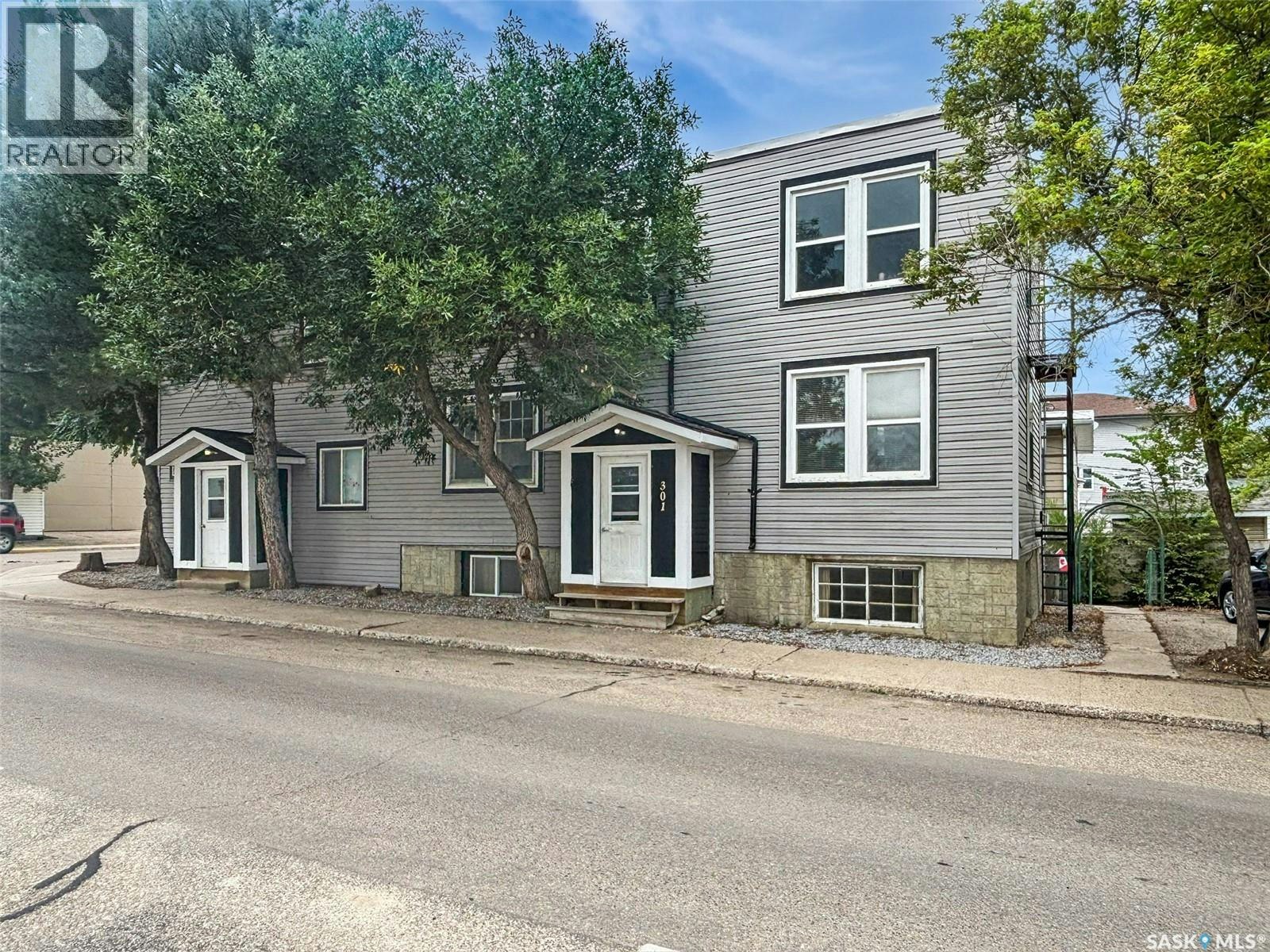 301 Cheadle Street E, Swift Current, SK, S9H 1G5