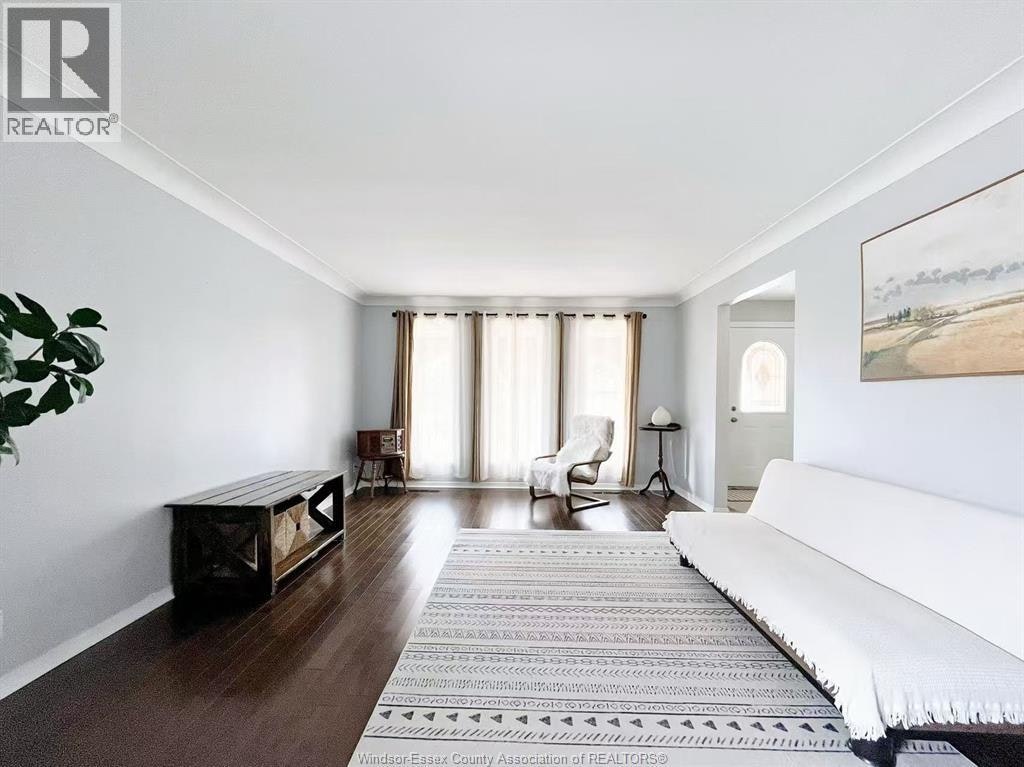2979 St. Clair Avenue, Windsor, ON, N9E 4A1 - 4