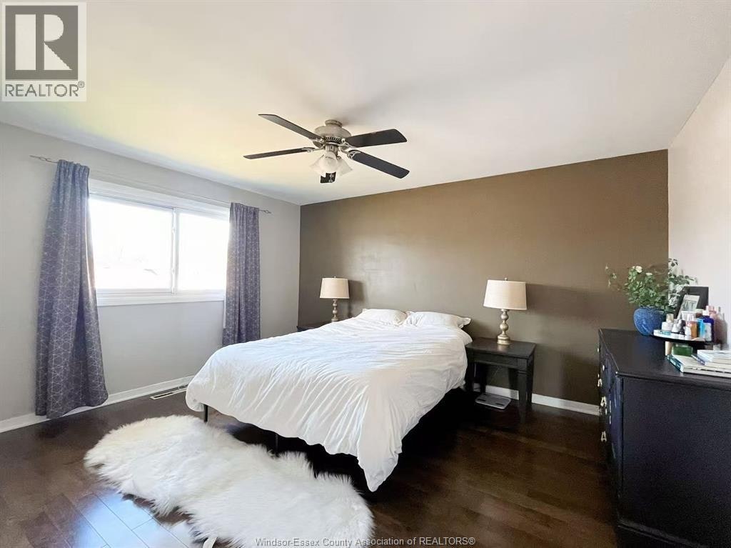 2979 St. Clair Avenue, Windsor, ON, N9E 4A1 - 11