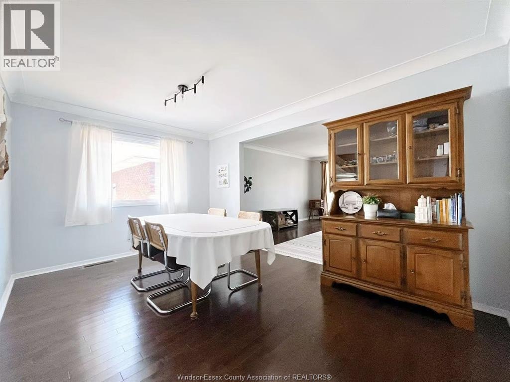 2979 St. Clair Avenue, Windsor, ON, N9E 4A1 - 6