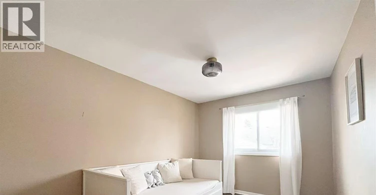 2979 St. Clair Avenue, Windsor, ON, N9E 4A1 - 10
