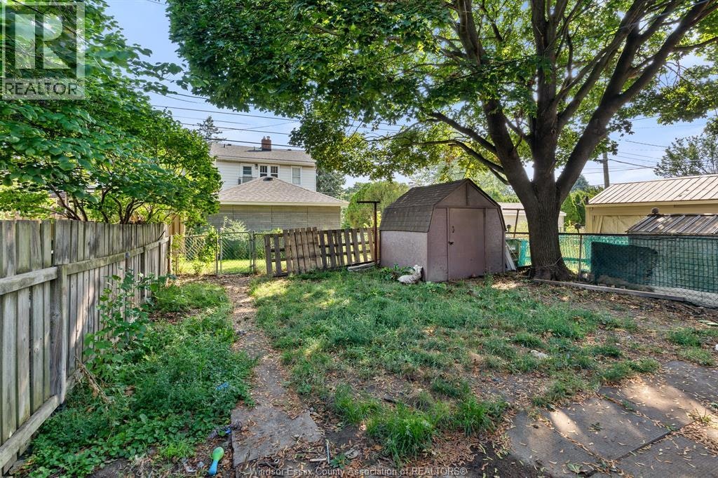 2284 Fraser Avenue, Windsor, ON, N8X 3Z7 - 45