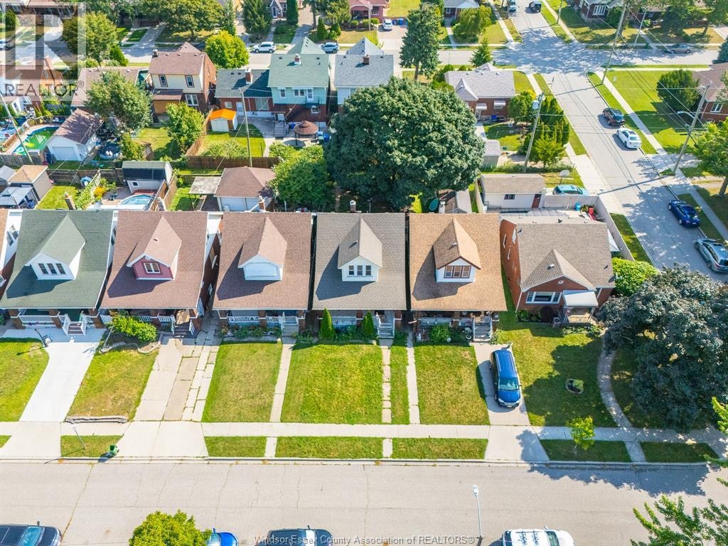 2284 Fraser Avenue, Windsor, ON, N8X 3Z7 - 3