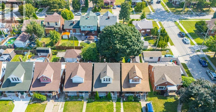 2284 Fraser Avenue, Windsor, ON, N8X 3Z7 - 3