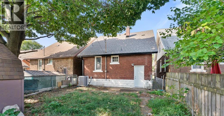 2284 Fraser Avenue, Windsor, ON, N8X 3Z7 - 44