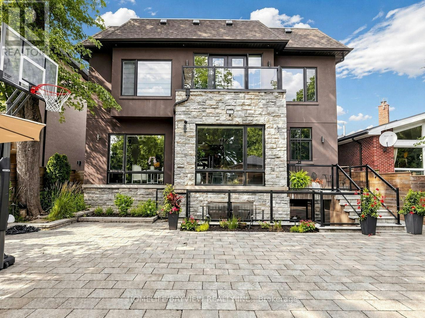 133 Northwood Drive, Toronto, ON, M2M 2K2 - 43