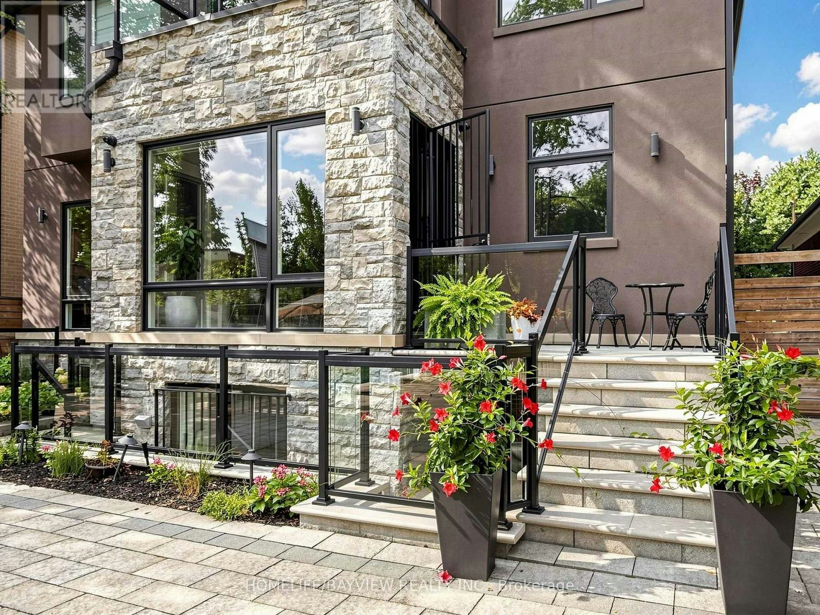 133 Northwood Drive, Toronto, ON, M2M 2K2 - 38