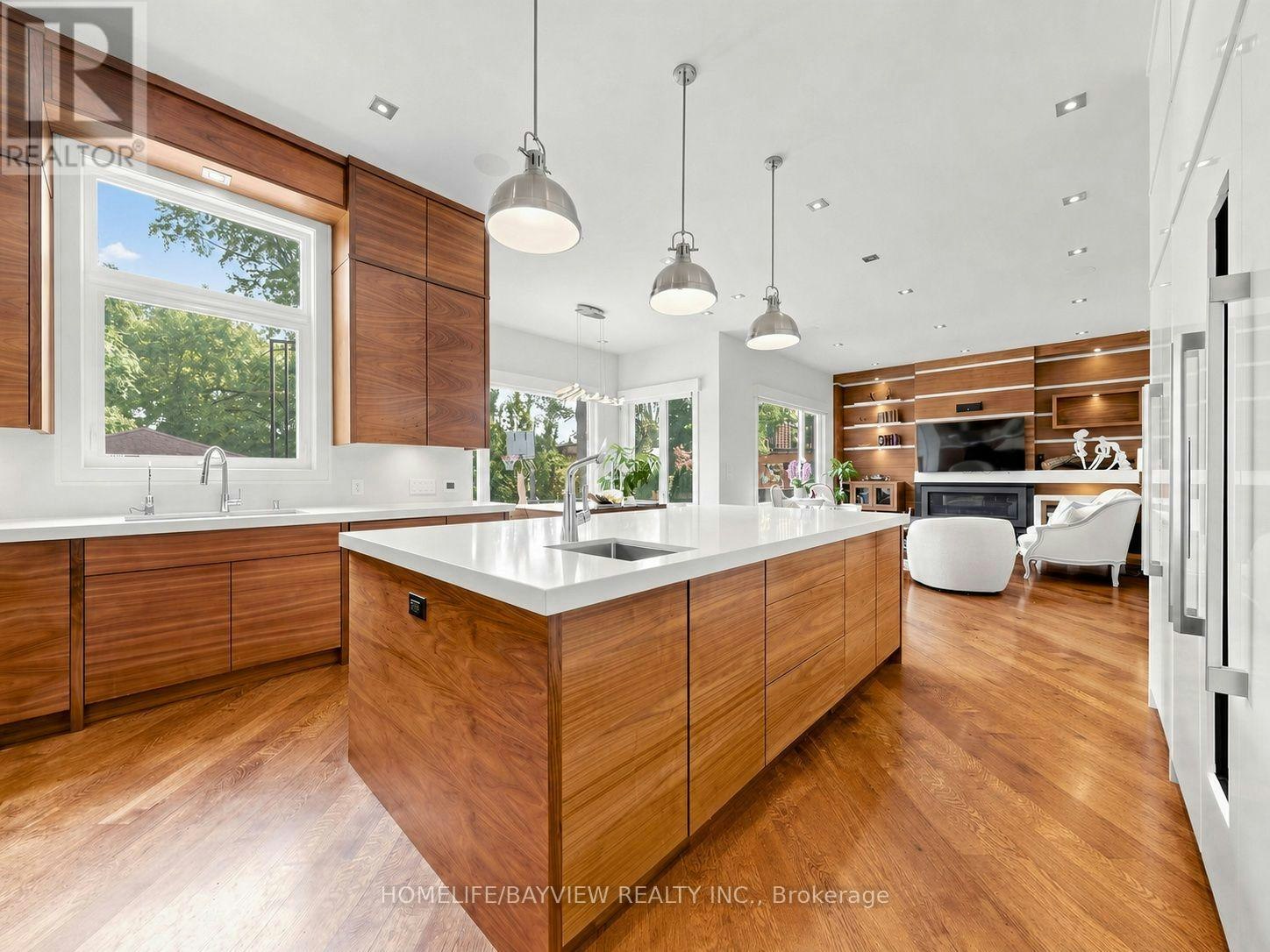 133 Northwood Drive, Toronto, ON, M2M 2K2 - 12