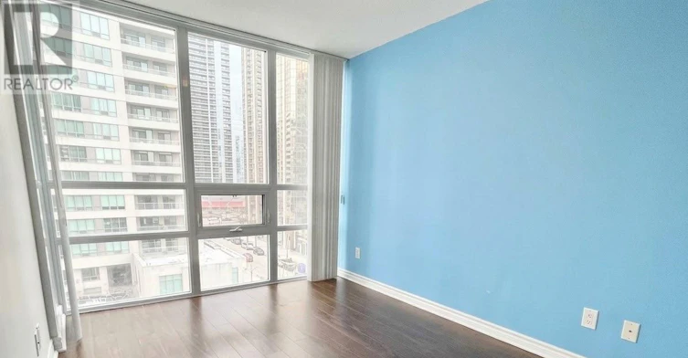 818-35 Hollywood Avenue, Toronto, ON, M2N 0A9 - 5