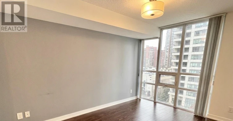 818-35 Hollywood Avenue, Toronto, ON, M2N 0A9 - 4