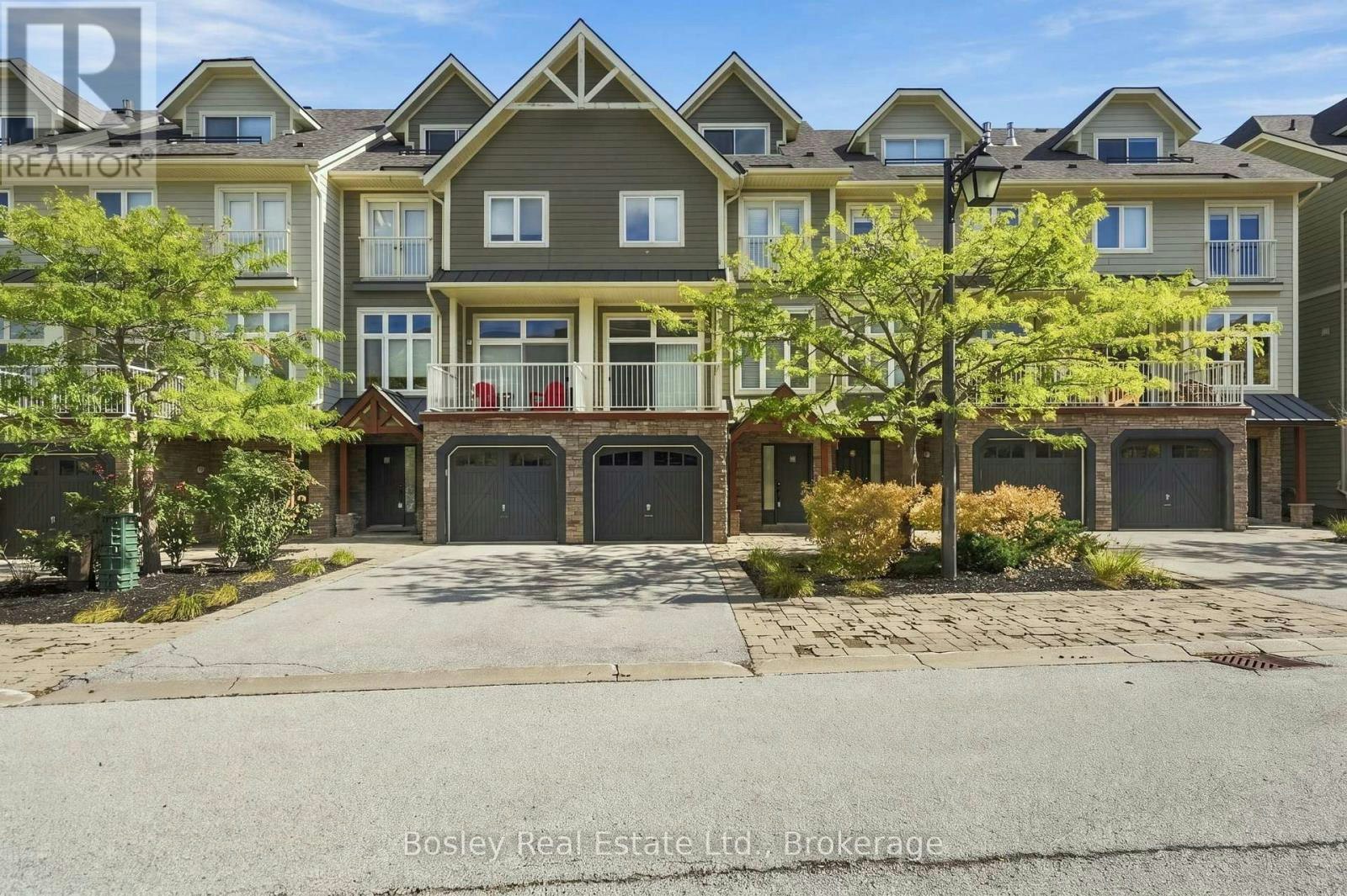 8-104 Farmgate Road, Blue Mountains, ON, L9Y 0L7