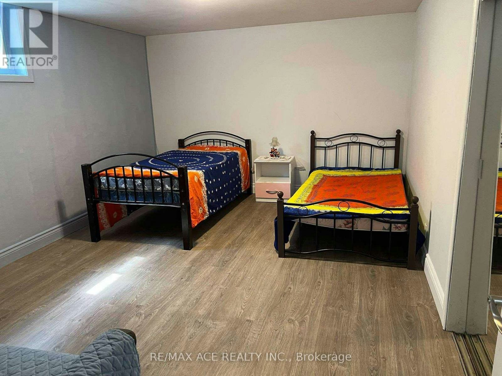 BSMT-127 Poplar Road, Toronto, ON, M1E 1Z5 - 7