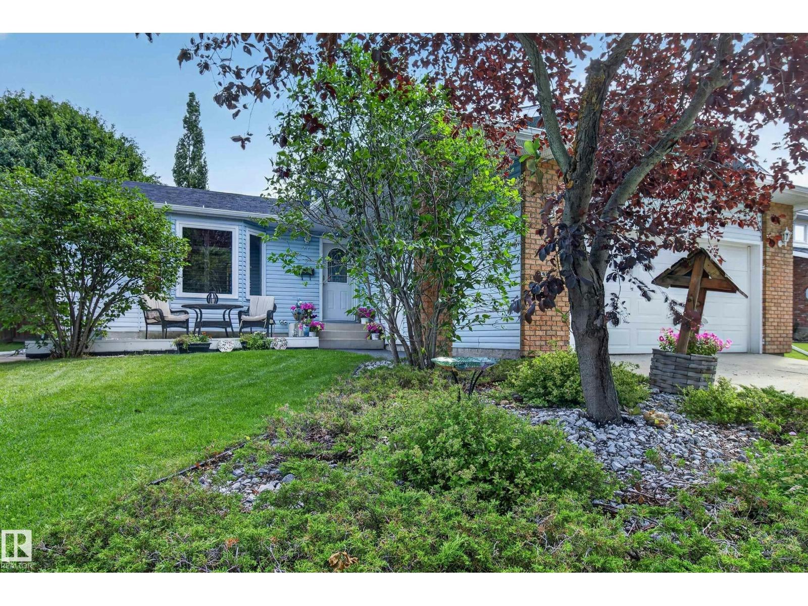 27 Highcliff Road, Rural Strathcona County, AB, T8A 5E4