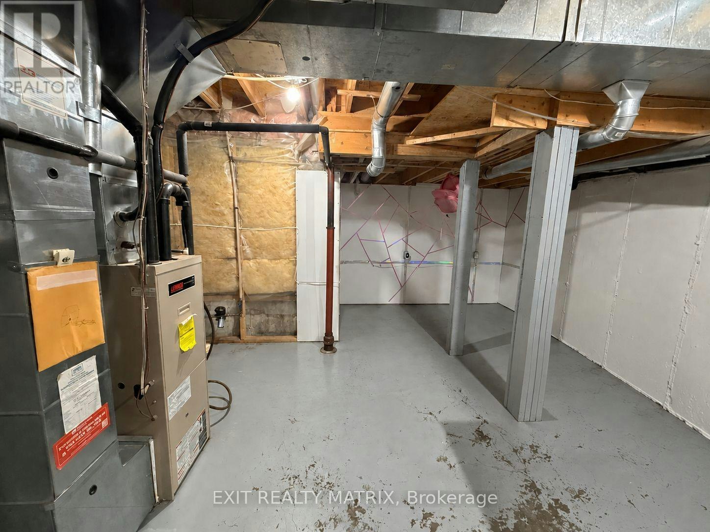 155 Margrave Avenue, Ottawa, ON, K1T 3X7 - 10