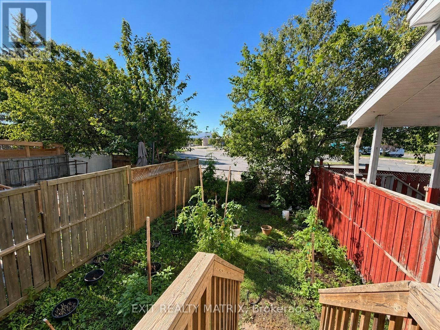155 Margrave Avenue, Ottawa, ON, K1T 3X7 - 12