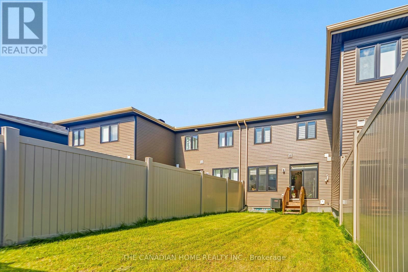 921 Clarkia Street, Ottawa, ON, K1T 0Y2 - 15