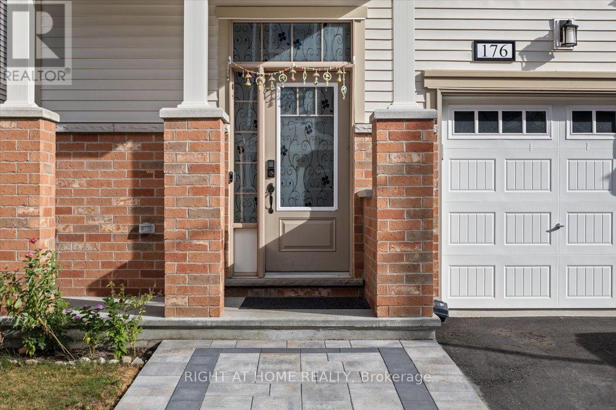 176 Harmattan Avenue, Ottawa, ON, K2S 2R3 - 3