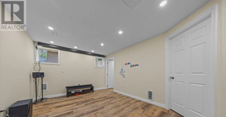 176 Harmattan Avenue, Ottawa, ON, K2S 2R3 - 14