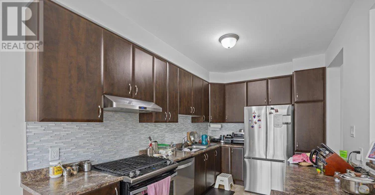 176 Harmattan Avenue, Ottawa, ON, K2S 2R3 - 7