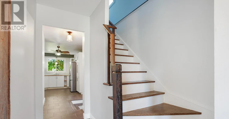 UPPER-85 Daphne Crescent, Barrie, ON, L4M 2Y7 - 10