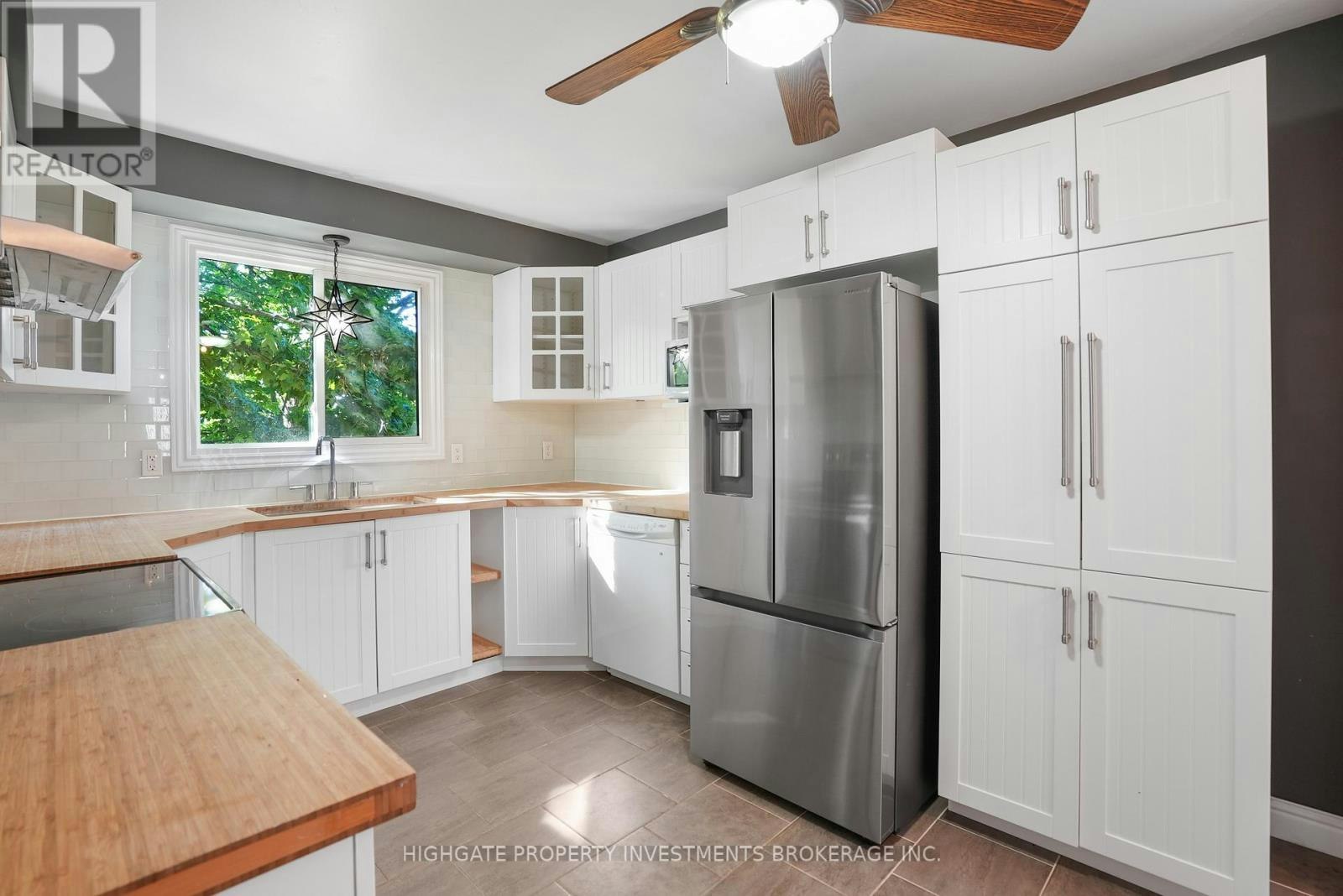 UPPER-85 Daphne Crescent, Barrie, ON, L4M 2Y7 - 4