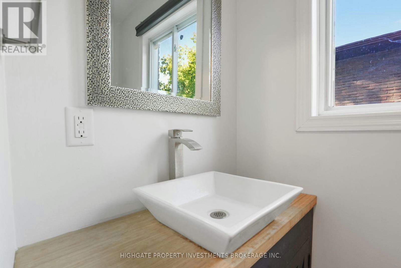 UPPER-85 Daphne Crescent, Barrie, ON, L4M 2Y7 - 23