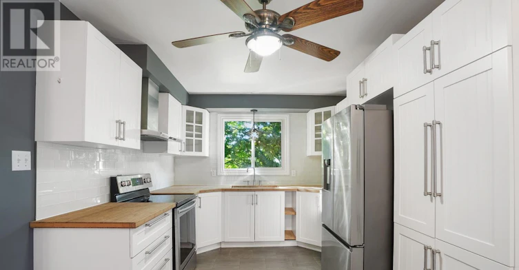 UPPER-85 Daphne Crescent, Barrie, ON, L4M 2Y7 - 2
