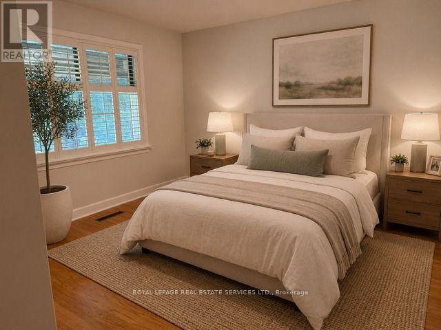 9 Stockbridge Avenue N, Toronto, ON, M8Z 4M6 - 8