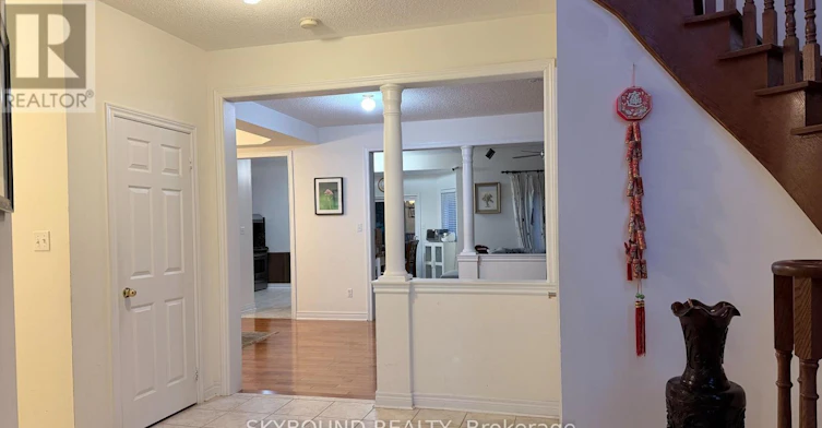 3777 Quiet Creek Drive, Mississauga, ON, L5M 8A9 - 5