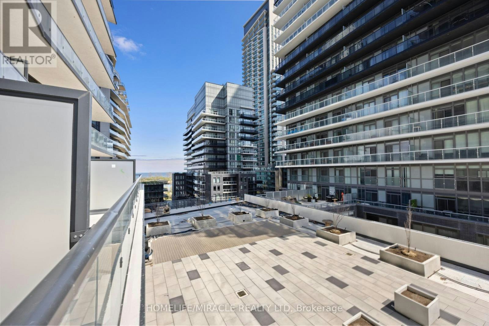 607-38 Annie Craig Drive, Toronto, ON, M8V 0G9 - 31