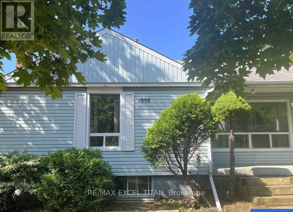 1098 Kent Avenue, Oakville, ON, L6H 1Z8