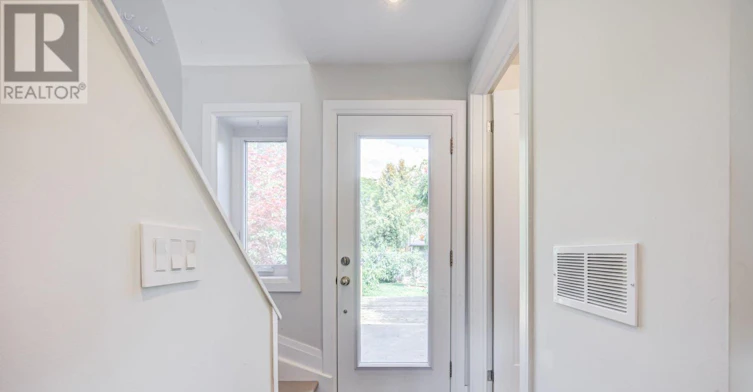 122 Allenby Avenue, Toronto, ON, M9W 1T3 - 10