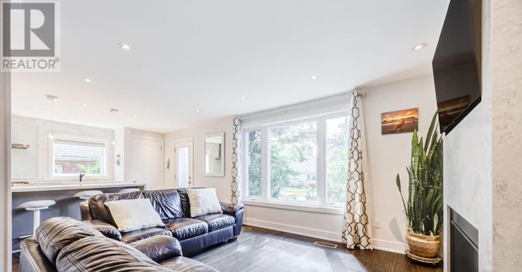 122 Allenby Avenue, Toronto, ON, M9W 1T3 - 7