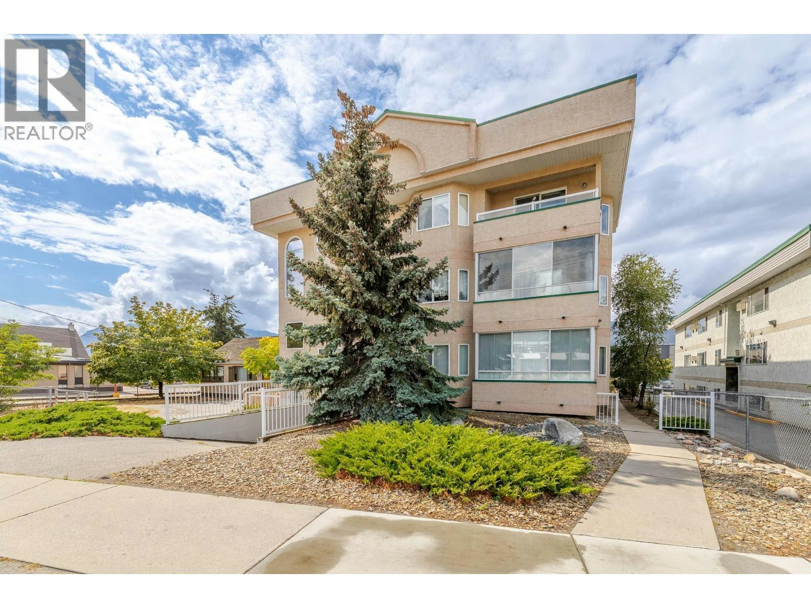 204-865 Main Street, Penticton, BC, V2A 5E3 - 28