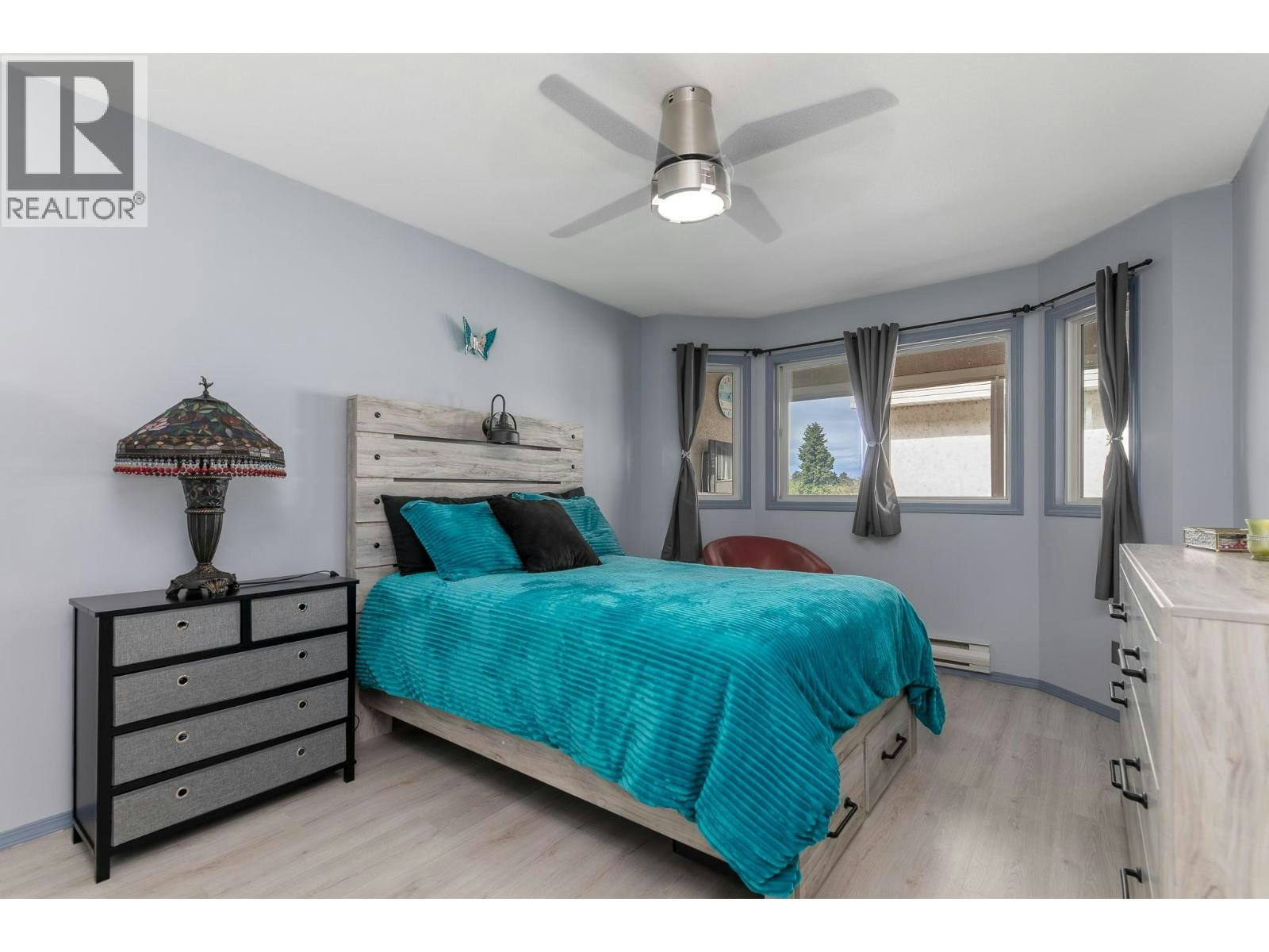 204-865 Main Street, Penticton, BC, V2A 5E3 - 17