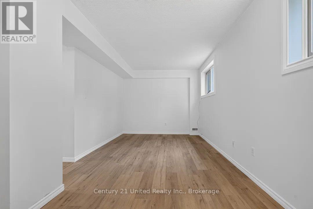 61 Broadlands Crescent, Clarington, ON, L1E 1R3 - 42