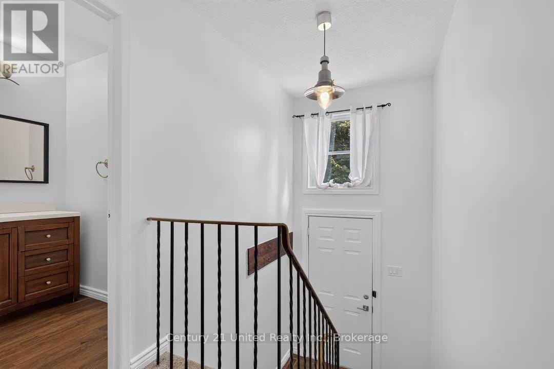 61 Broadlands Crescent, Clarington, ON, L1E 1R3 - 7