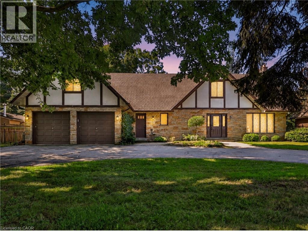 30 Birkbank Drive, Oakville, ON, L6J 4Y9