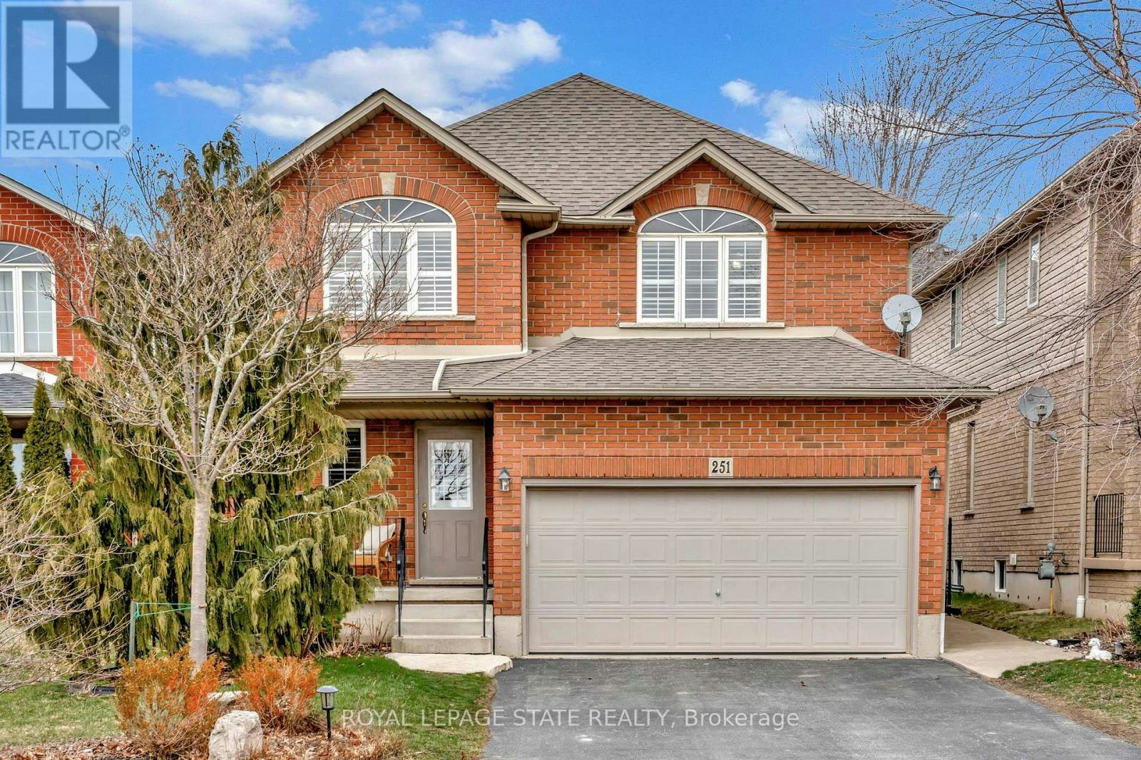 251 Braithwaite Avenue, Hamilton, ON, L9G 5A7 - 2