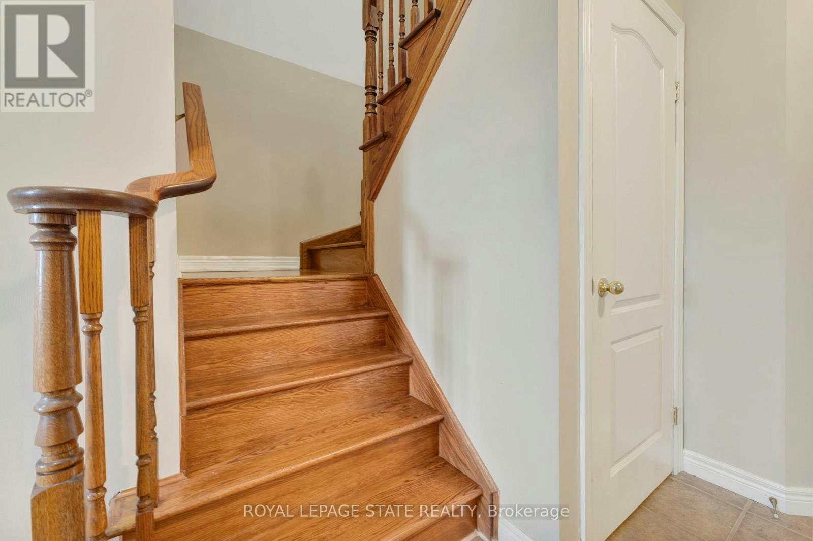 251 Braithwaite Avenue, Hamilton, ON, L9G 5A7 - 12
