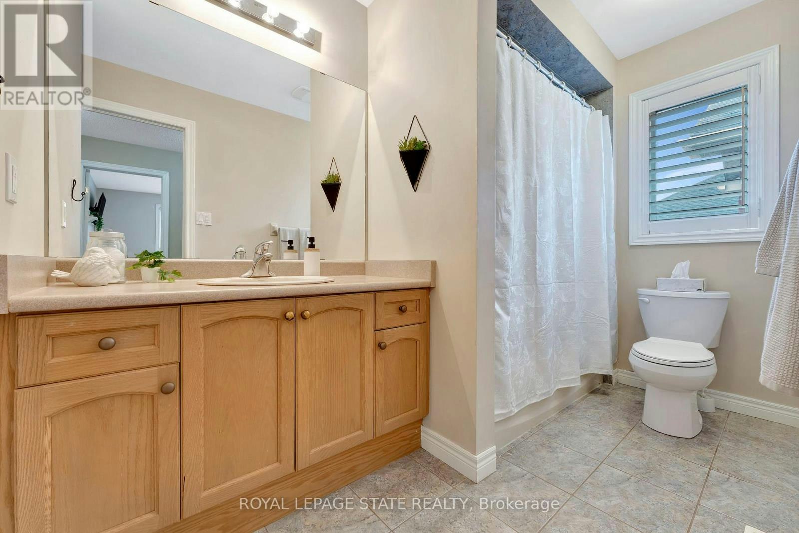 251 Braithwaite Avenue, Hamilton, ON, L9G 5A7 - 19