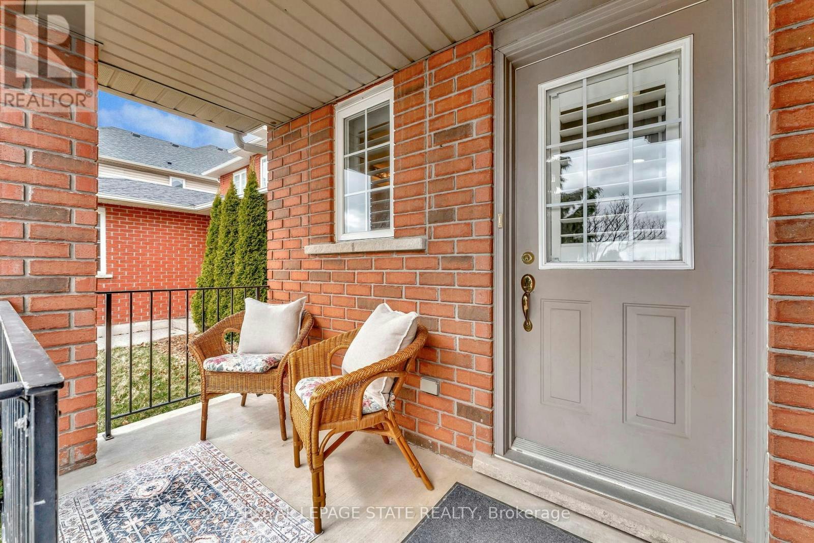 251 Braithwaite Avenue, Hamilton, ON, L9G 5A7 - 3