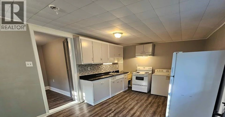 2-4275 Wyandotte East, Windsor, ON, N8Y 1G8 - 3